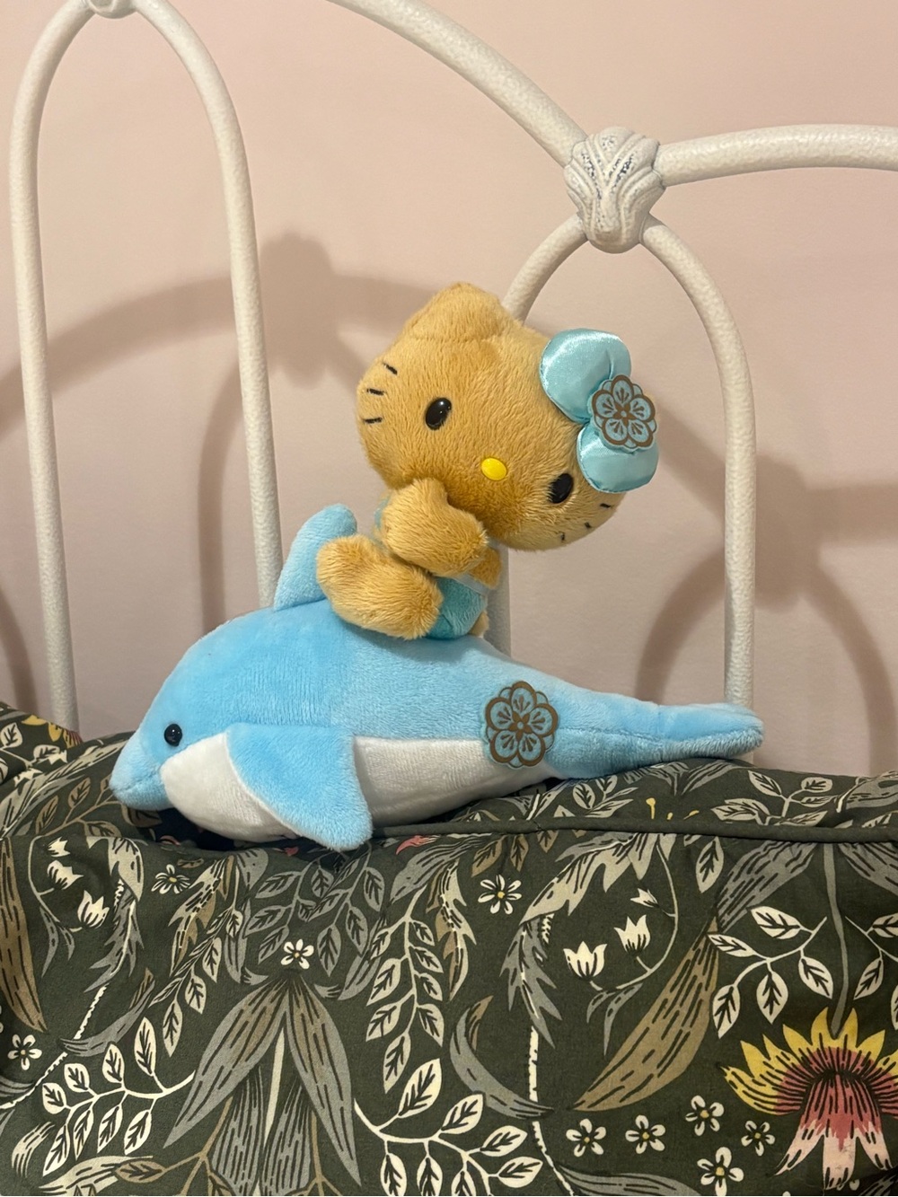 Hello Kitty Hawaii Exclusive